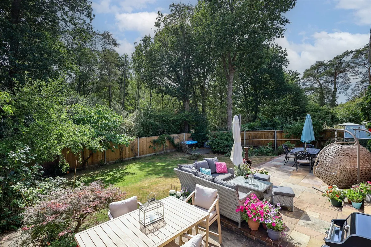 Pine Walk, Liss, Hampshire, GU33