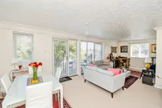 Hollman Drive, Romsey