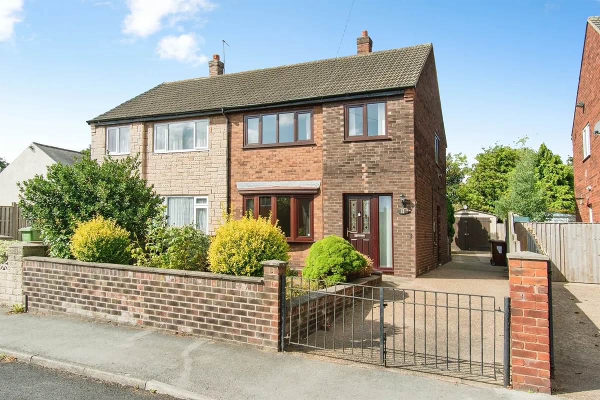 Kings Avenue, Castleford