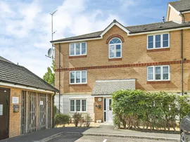 Twickenham Close, Swindon photo