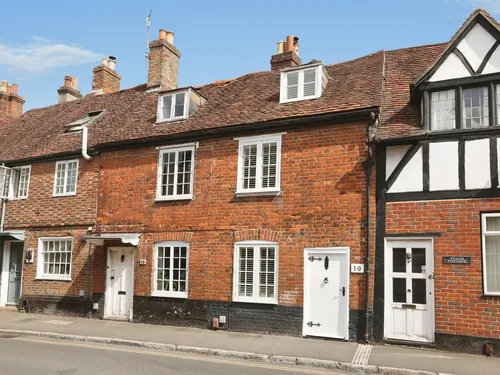 St. Edmunds Church Street, SALISBURYphoto