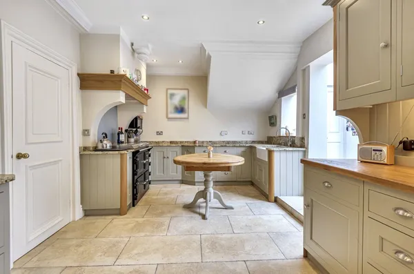 Mustow Street, Bury St Edmunds, IP33 photo 6