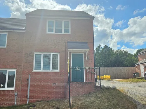 Calder Close, Mirfieldphoto