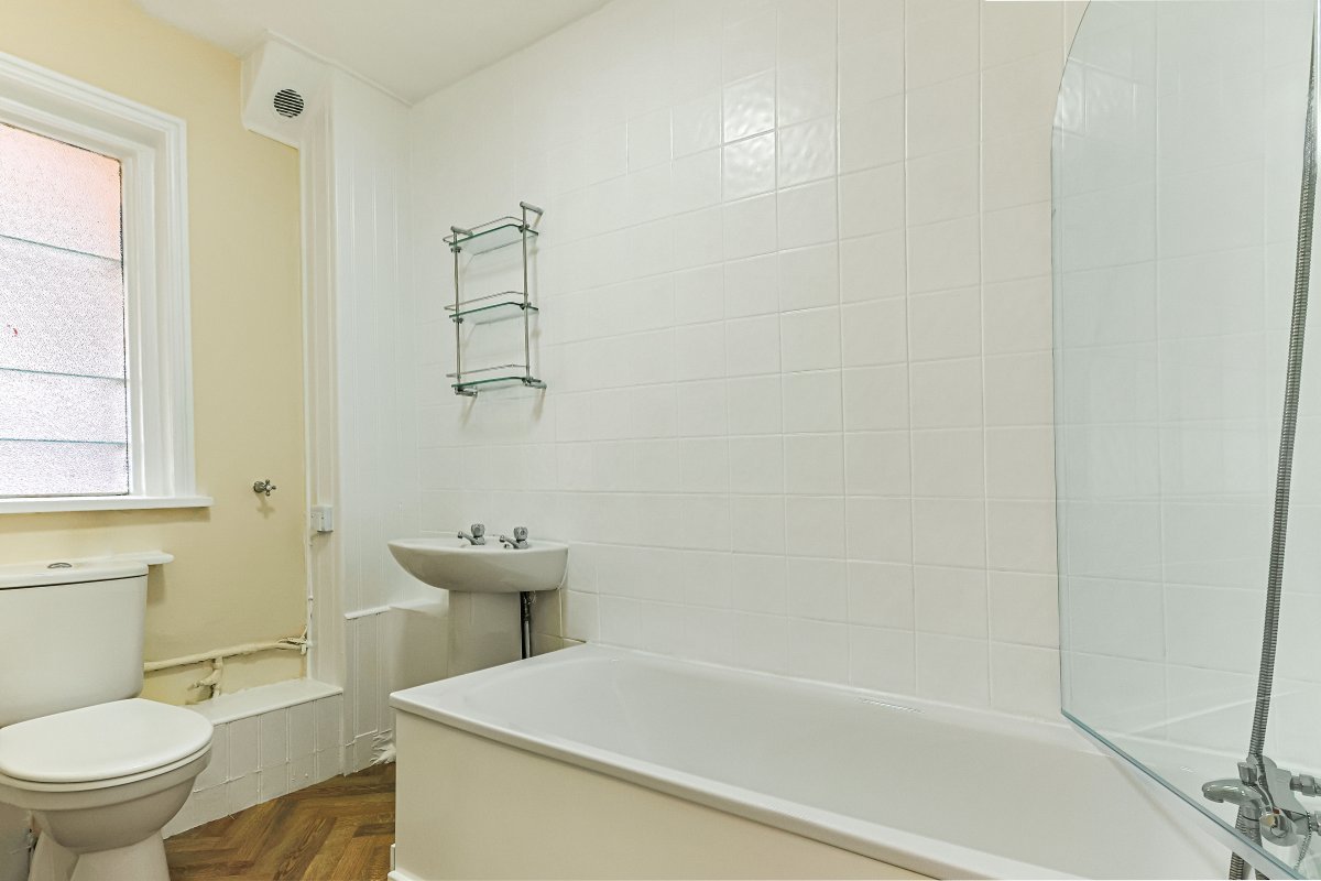 Boscombe Grove Road, Springbourne Image 6