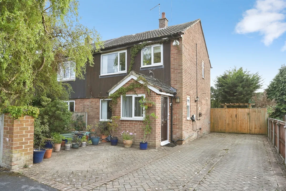 Shaw Leys, Yeadon, Leeds