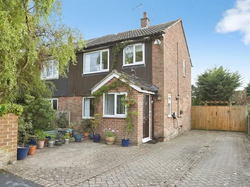 Shaw Leys, Yeadon, Leedsphoto