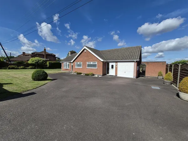Cross Lane, Burton Lazars, Melton Mowbray