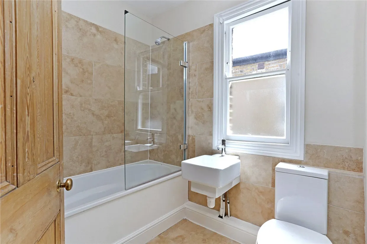 Brackley Road, London, W4 photo 19
