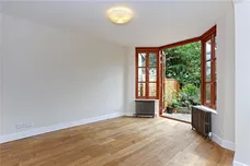 Brackley Road, London, W4 photo 20