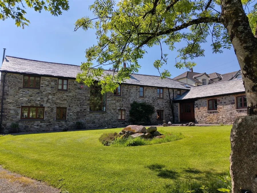Property Image 40