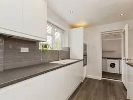 Grenville Close, Burnham, Slough thumb 2