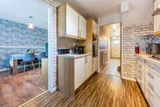 Larch Close, GRANTHAM