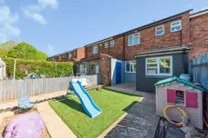 Larch Close, GRANTHAM