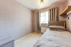 Larch Close, GRANTHAM