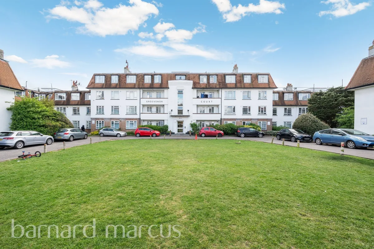 London Road, Morden