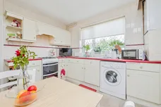 Hayes Road, Sully, Penarth