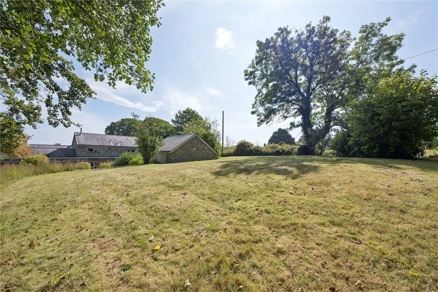 Mynydd Bodafon, Llannerch-y-Medd, LL71 photo 19