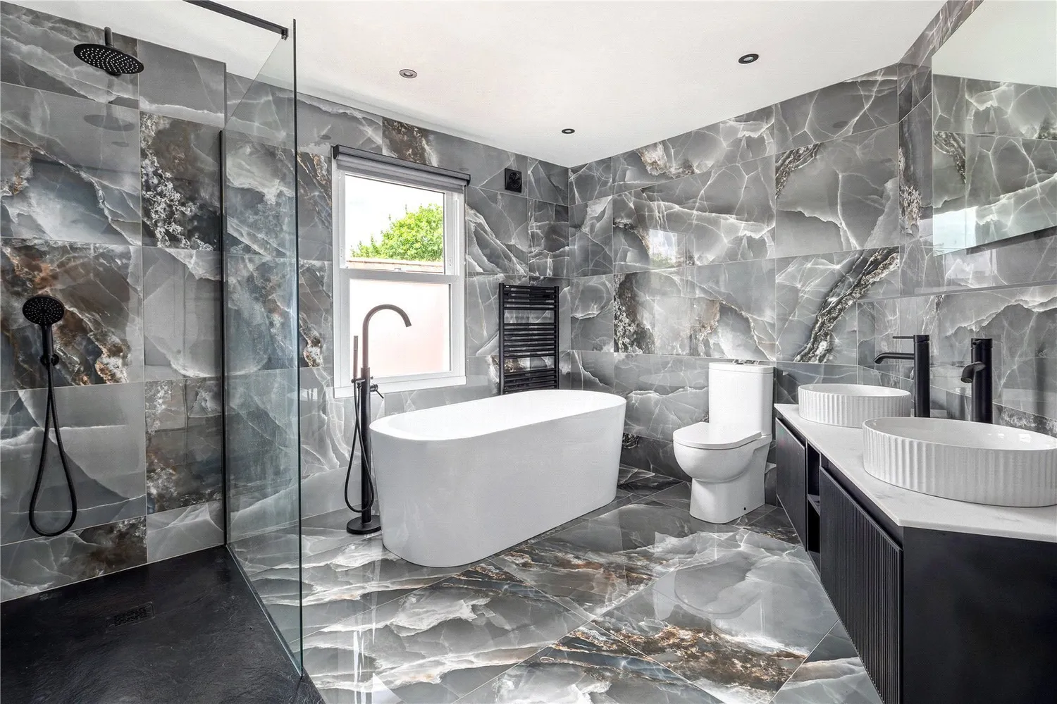 Hawthorn Lane, Wilmslow, SK9 photo 18