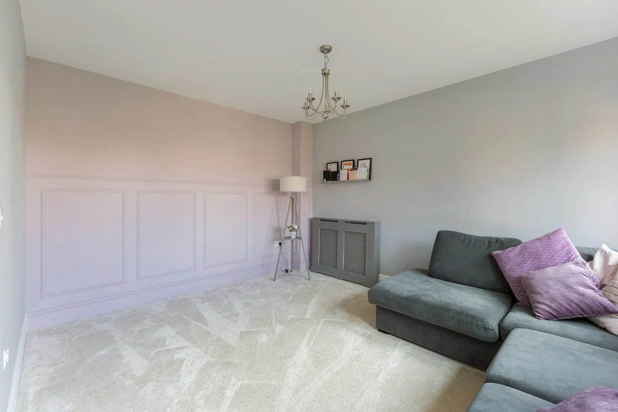 Kestrel Grove, Caddington, LU1 photo 6
