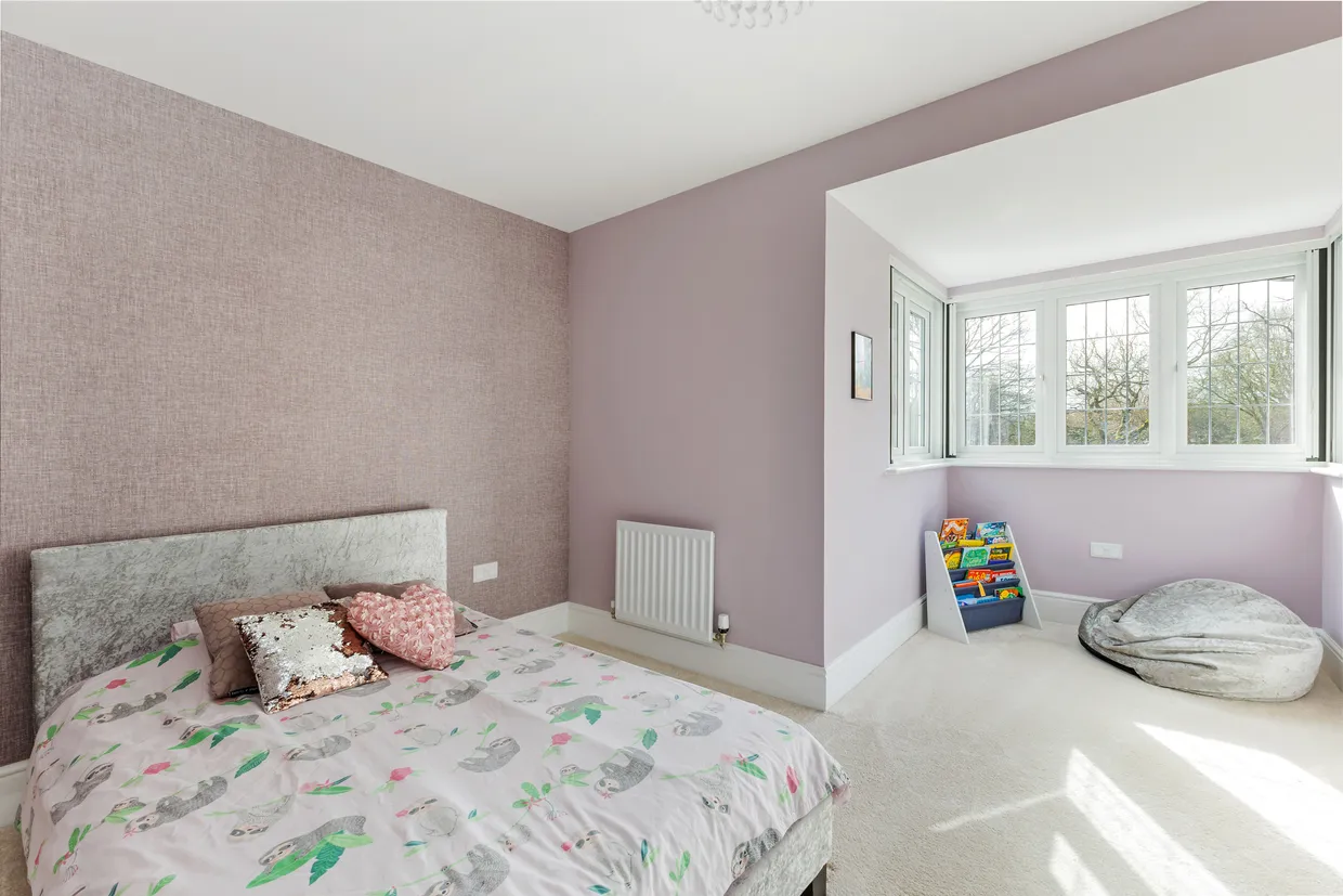 Kestrel Grove, Caddington, LU1 photo 8