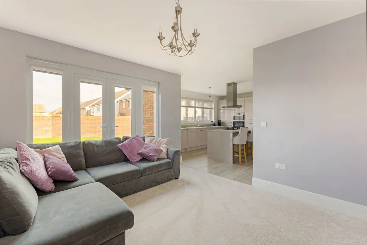 Kestrel Grove, Caddington, LU1 photo 16