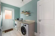 Kestrel Grove, Caddington, LU1 photo 19