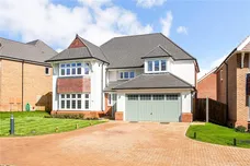 Kestrel Grove, Caddington, LU1 photo 30