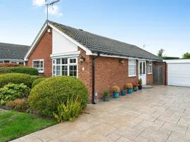 Allangate Close, Wirral photo