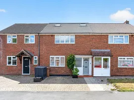 Marbles Way, Tadworth photo