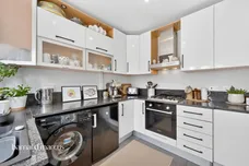 Marbles Way, Tadworth