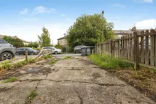 Dovesdale Grove, Bradford
