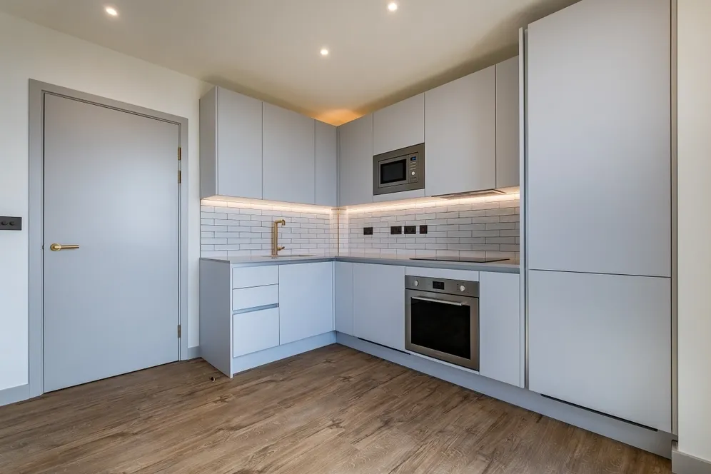 The Eades, 11 Selborne Road London E17 photo 5