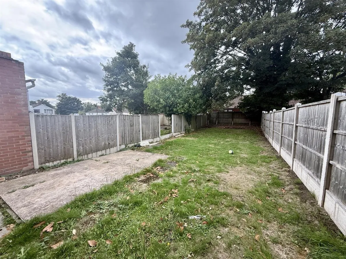 Old Fallings Lane