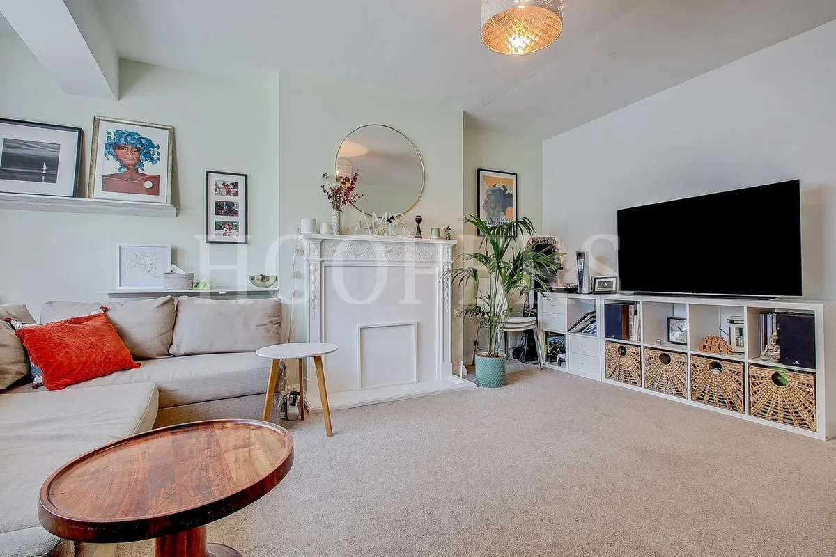 Neasden Lane, London, NW10