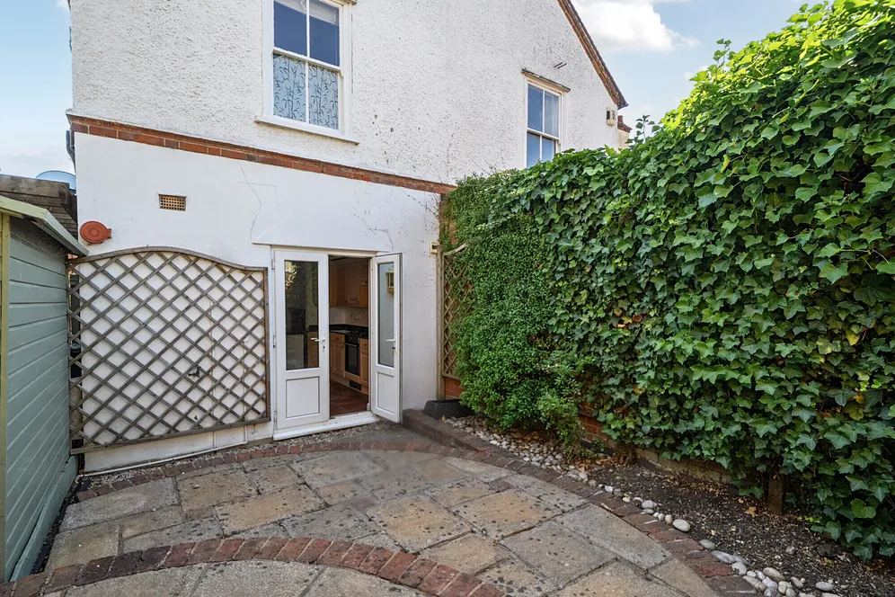 Baring Road, Beaconsfield, HP9 photo 18