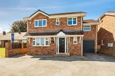 Manor House Close, Hoyland, Barnsley
