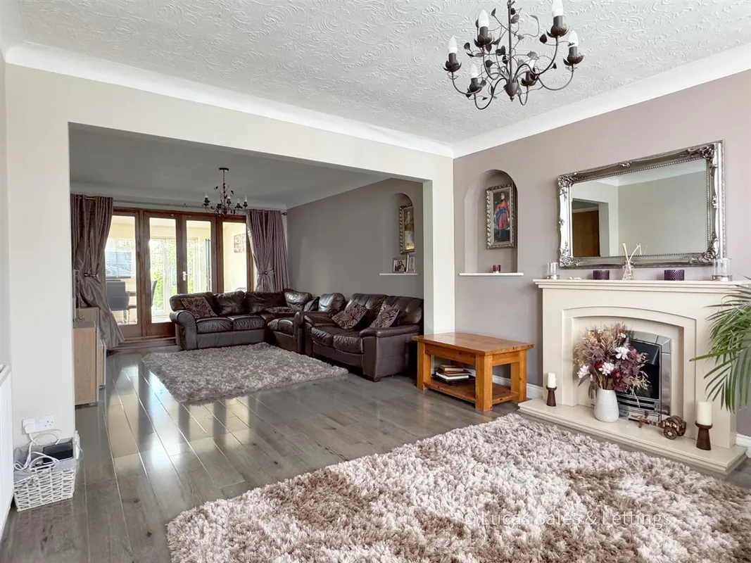 Pipers Hill Road, Kettering