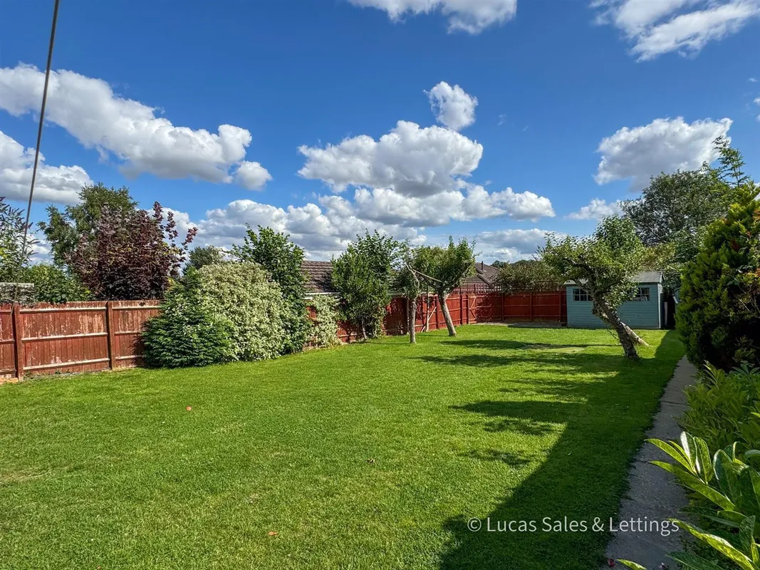 Pipers Hill Road, Kettering