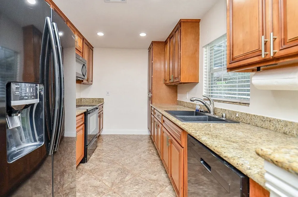 5710 Cherry St, Houston, TX 77026