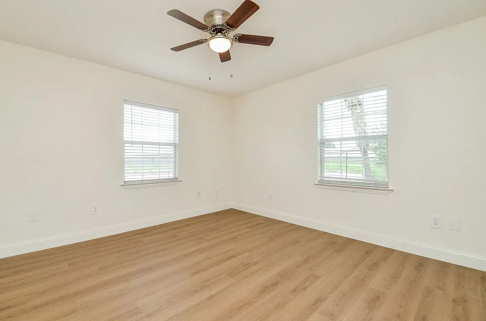 5710 Cherry St, Houston, TX 77026