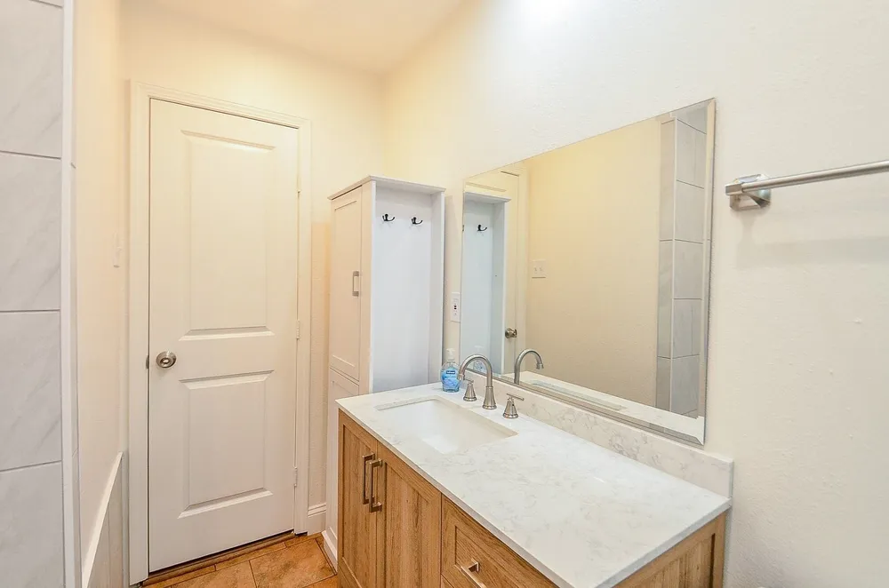 5710 Cherry St, Houston, TX 77026