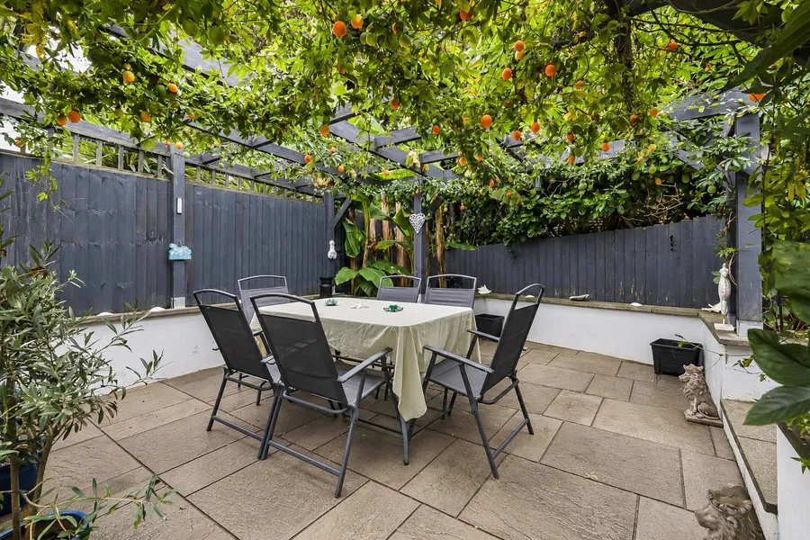 Property Image 25