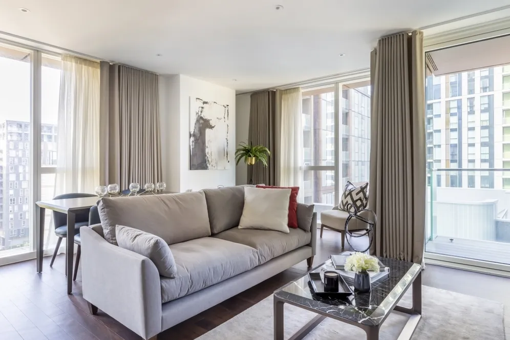 32 Harbour Way Canary Wharf E14 photo 3