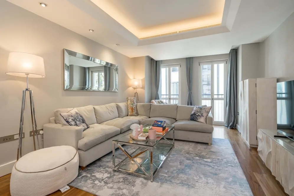 Lancelot Place Knightsbridge SW7 photo 4