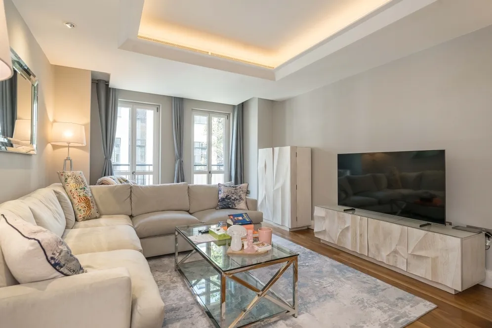 Lancelot Place Knightsbridge SW7 photo 5