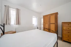Epsom Road, Epsom KT17 photo 6