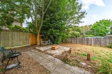 Epsom Road, Epsom KT17 photo 10