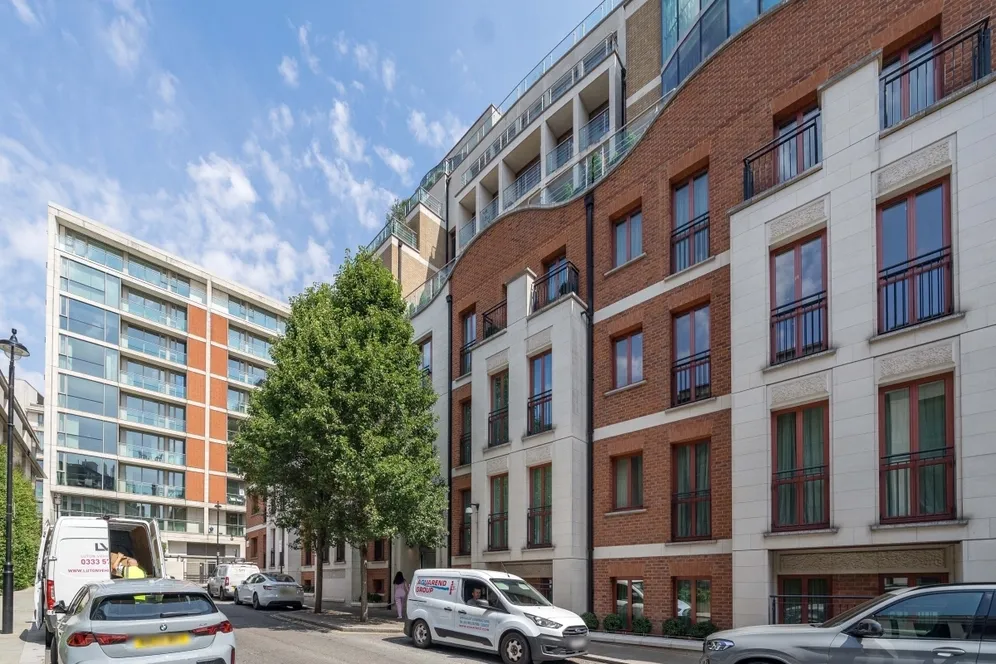 Lancelot Place Knightsbridge SW7 photo 13