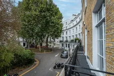 Brompton Square Knightsbridge SW3 photo 8