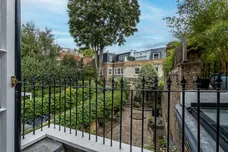 Brompton Square Knightsbridge SW3 photo 12